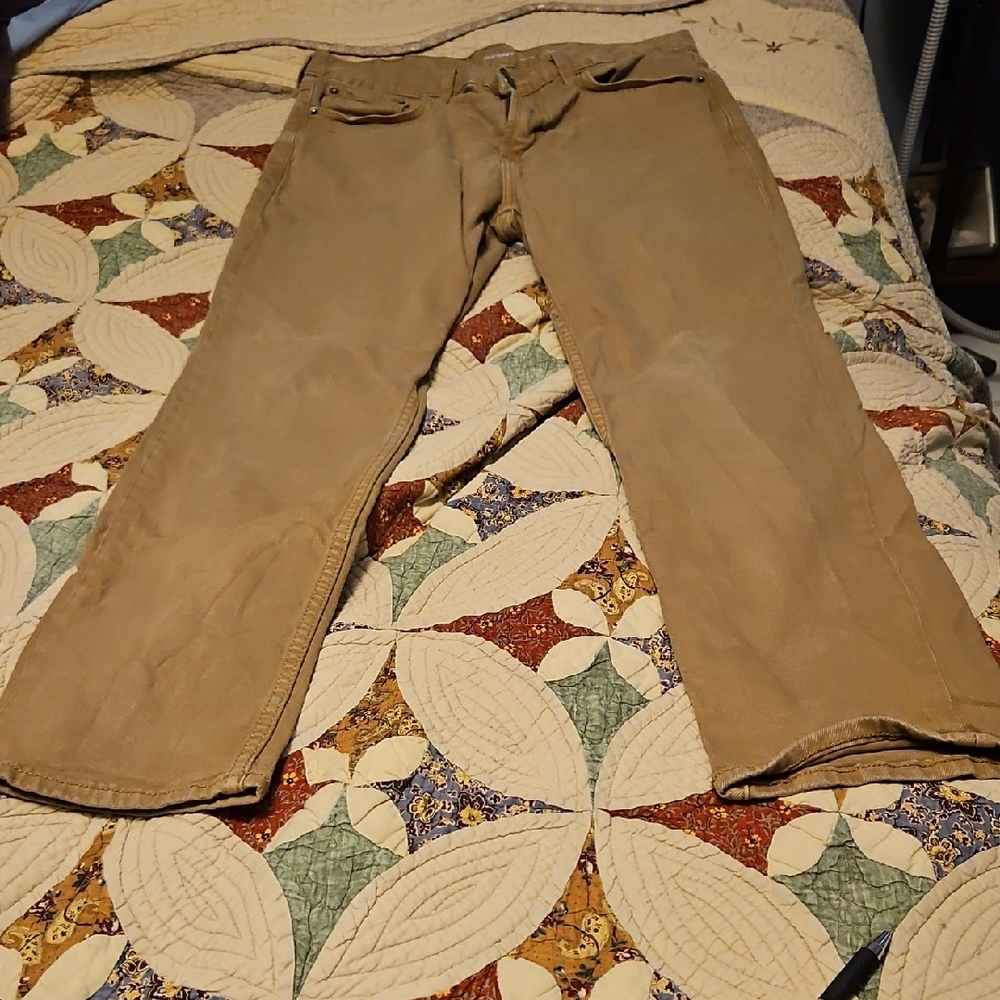 Old Navy Men's Dark Khaki  5- Pocket Pants